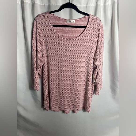 89th + Madison Women’s Quarter Sleeve Plus Size 2XL Rose Color Blouse NWT - Picture 1 of 7